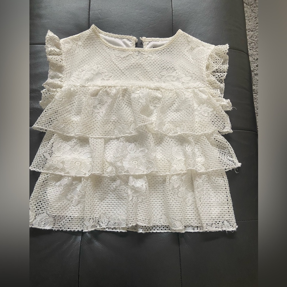 Xtraordinary top for girls size M